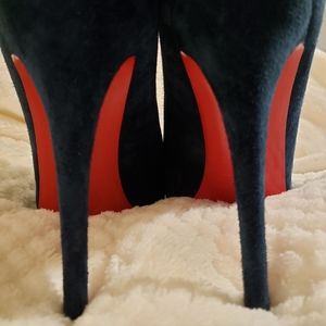 SEXY!! Christian Louboutin Blue Suede Stilettos